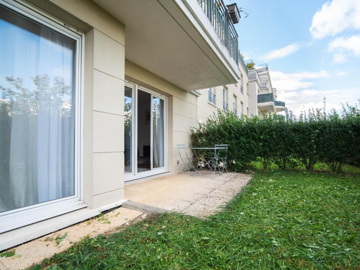 Appartement 10 Mins Disneyland - Jardin Et Parking Montevrain Bagian luar foto