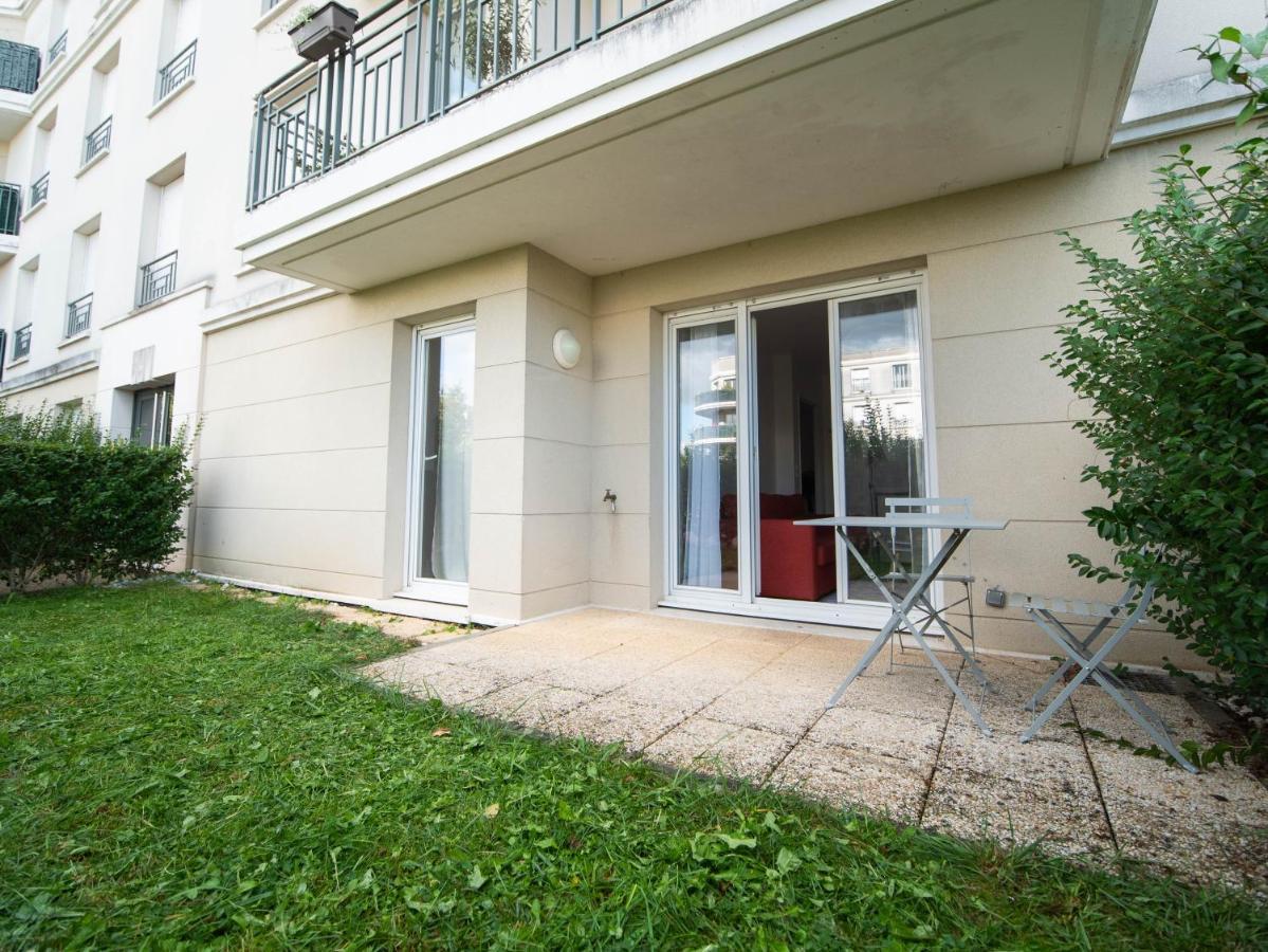 Appartement 10 Mins Disneyland - Jardin Et Parking Montevrain Bagian luar foto